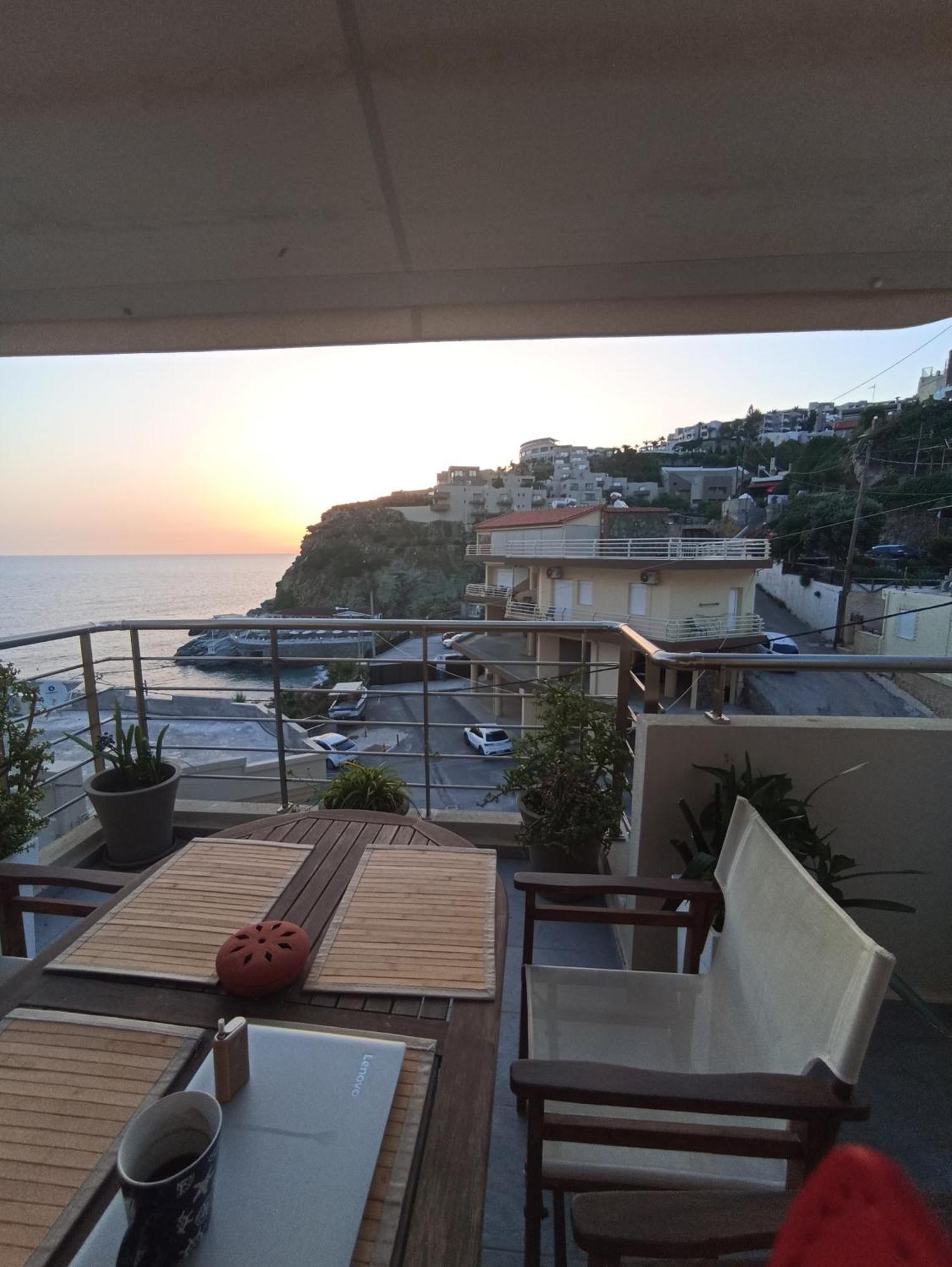 Popis Sea View Apartments Агия-Пелагия  Экстерьер фото